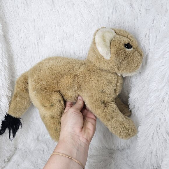 Vintage World Wildlife Fund Lioness 1985 Ear Tag 19" Lion Big Cats Rare - Picture 8 of 11